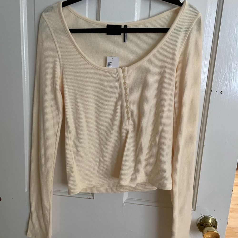 Ivory Urban Outfitters Long Sleeve Crop Top